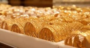 مرصد الذهب يحذر من ضغوط الفائدة على الأوقية والدولار يحد من خسائر السوق المصرية 8 سعر الذهب