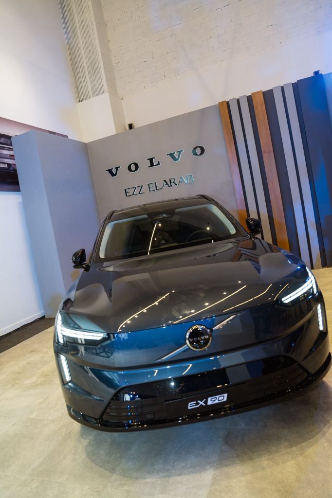 Volvo EX90