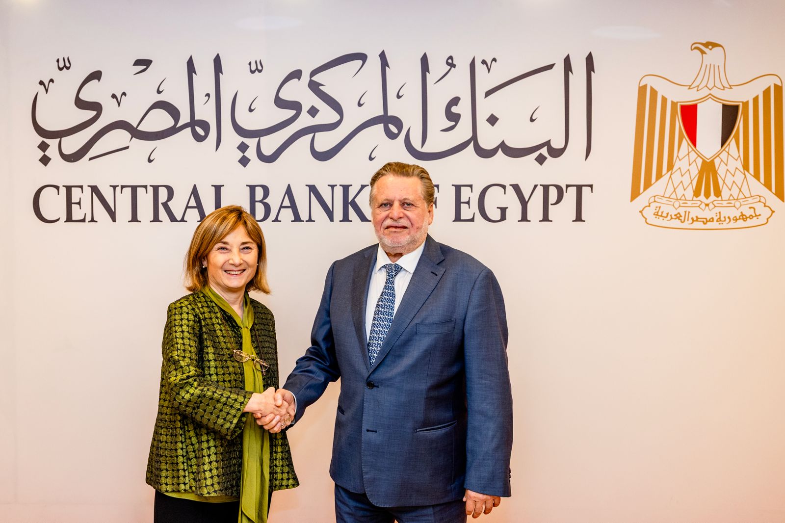 البنك المركزي المصري وبنك الاستثمار الأوروبي يخططان لتوسيع الشراكة ودعم التمويل المستدام 5 WhatsApp Image 2026 10 26 at 2.00.29 PM
